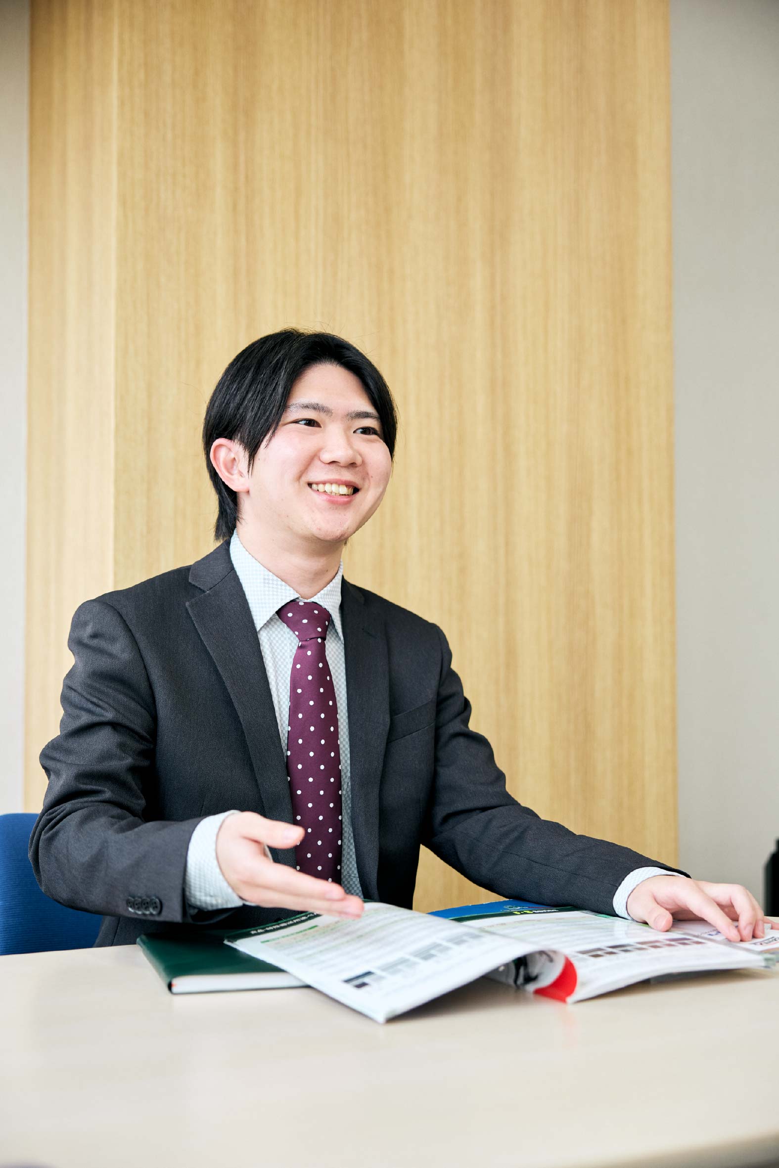 <p>現在の仕事内容</p>